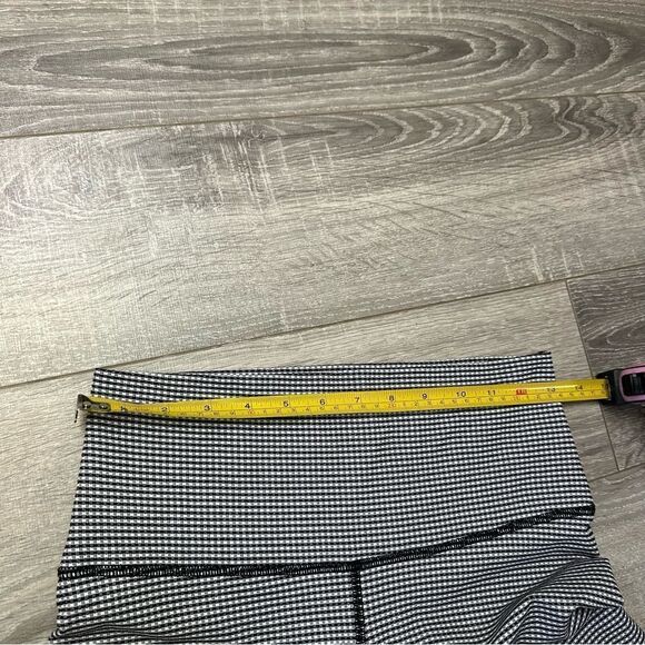 Lululemon Women's Wunder Under Crop II (Roll Down) Gingham Luon Leggings Size 6 - Picture 10 of 10